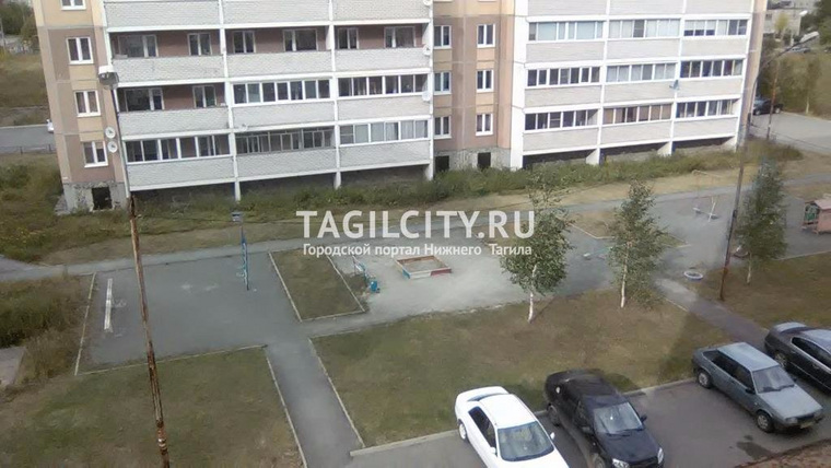 Инцидент произошел во дворе дома на улице Тагилстроевской, 29