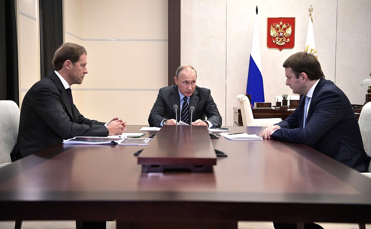 Путин на встрече с министрами дал понять, что его порадовал экономический рост