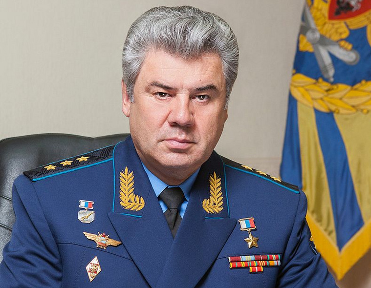 Виктор Бондарев переходит на работу в Совет Федерации