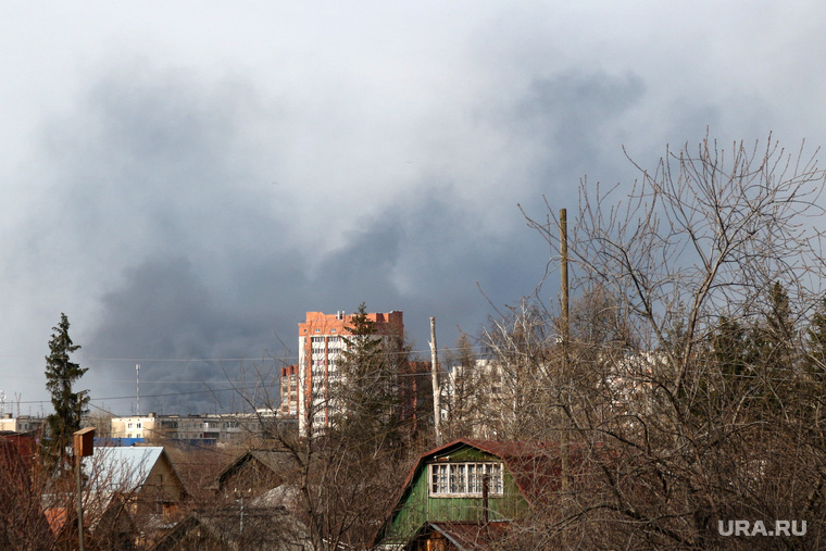 Дым над городом
Курган