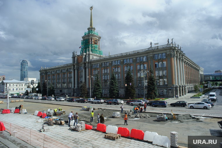 Виды Екатеринбурга, администрация екатеринбурга, дорожные работы, строительные работы, ремонт дороги, площадь1905 года, мэрия екатеринбурга