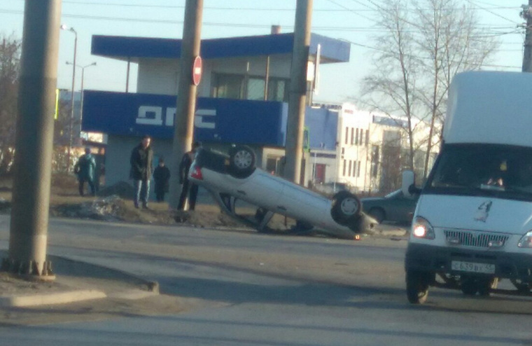 ДТП в Кургане напомнило горожанам сцену из видеоигры