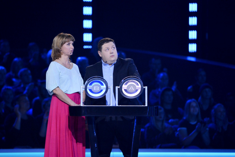 Дмитрий Шпак со своей супругой на телепроекте Андрея Малахова