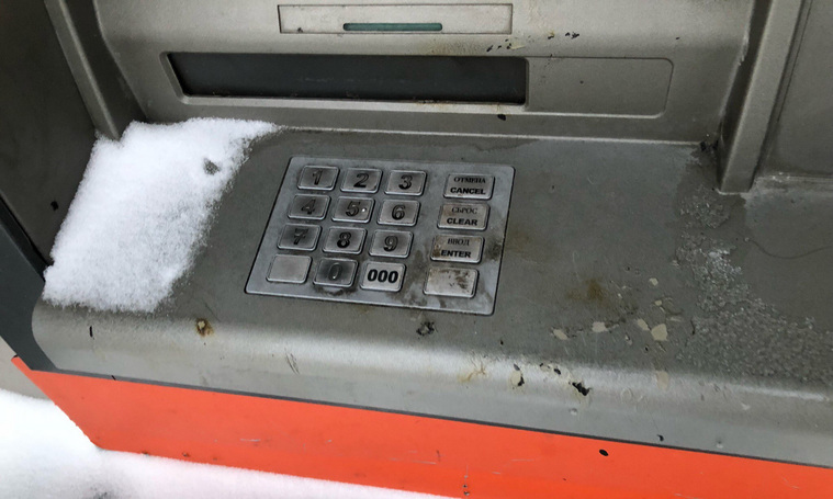 На клавиатуре остались следы поджога