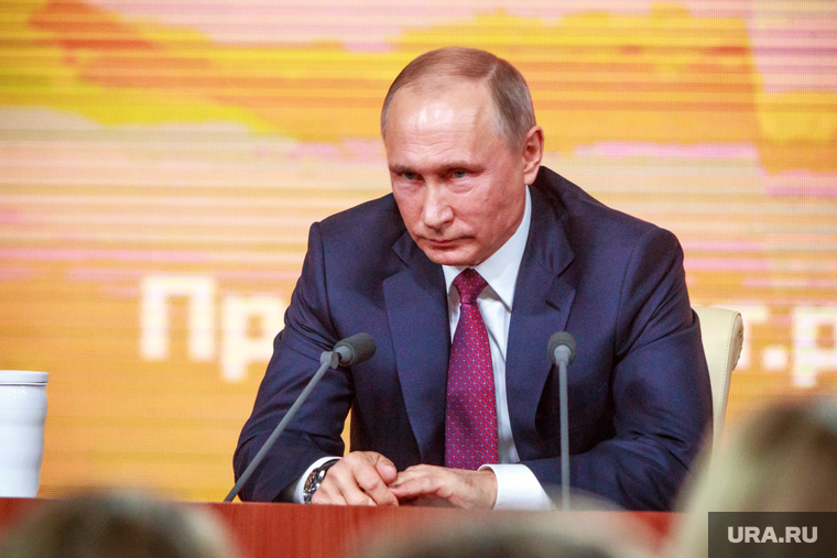 Ежегодная итоговая пресс-конференция президента РФ Владимира Путина. Москва, портрет, путин владимир
