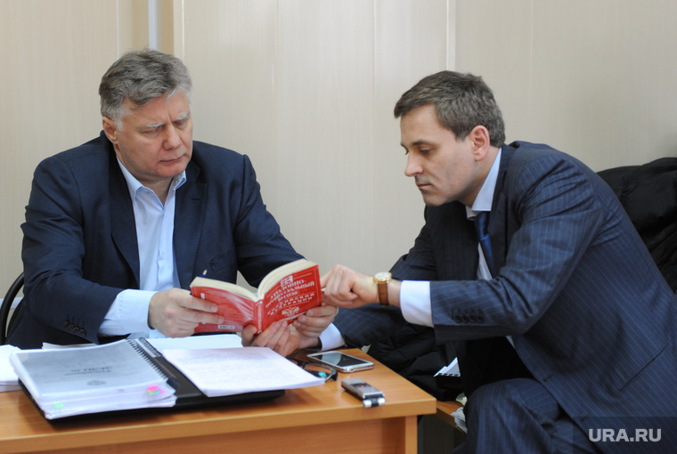 Константин Коваленко (слева) намерен найти квалифицированного врача, который даст корректную справку о диагнозе Константина Цыбко