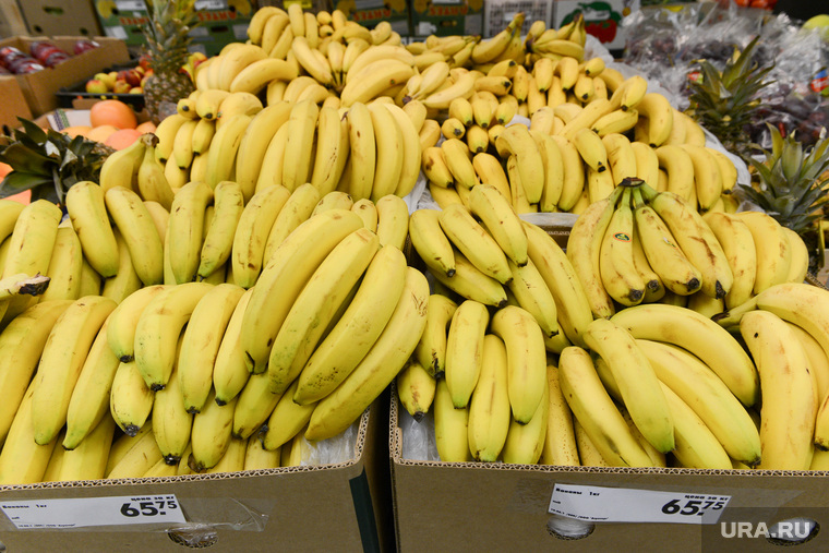 Пятерочка. Супермаркет. Челябинск., бананы, фрукты