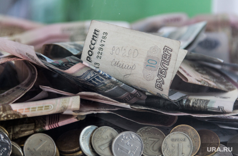 Отработка учений в магнитогорском аэропорту и горбольнице №1 по лихорадке Эбола, мелочь, деньги