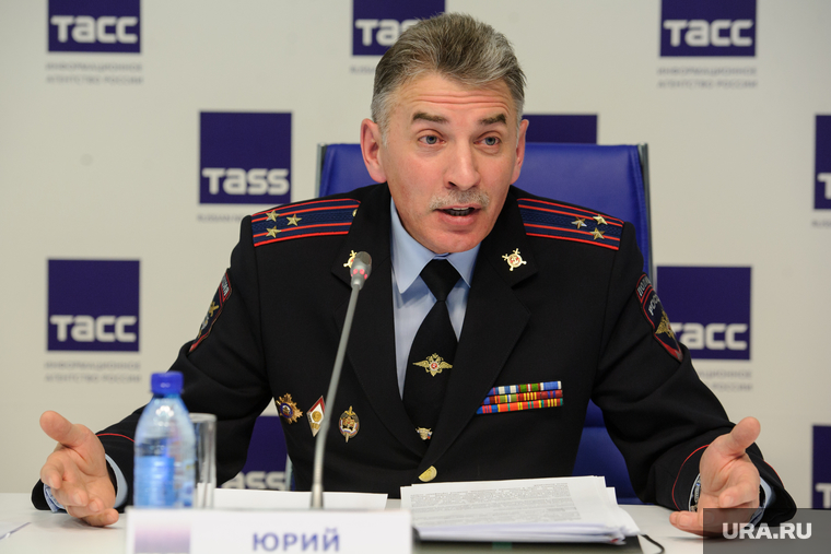 Пресс-конференция в ТАСС-Урал с главой свердловского ГИБДД Юрием Деминым. Екатеринбург, демин юрий