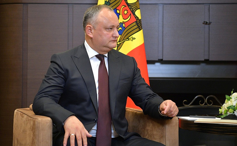 Додон раскритиковал решение КС