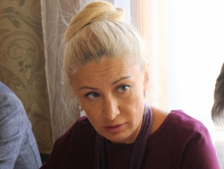 Скоробогатова отрицает, что могла появиться на людях в таком платье