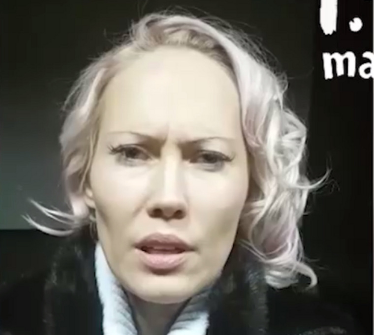 Проститутка продавала 13-летнюю дочь