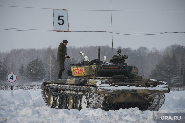 Свердловский полигон., военная техника, танк