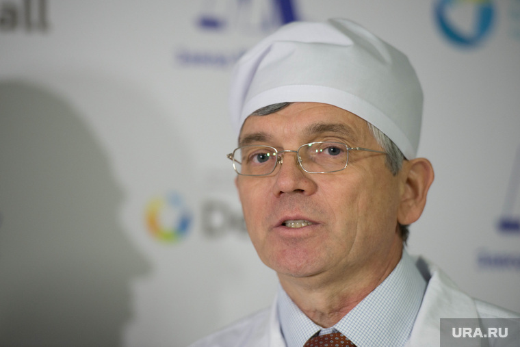 Депутат Госдумы Александр Петров считает, что диабетики лукавят, что им нужен конкретный препарат
