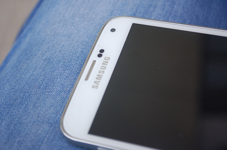 Samsung назвал сроки выпуска тайного смартфона