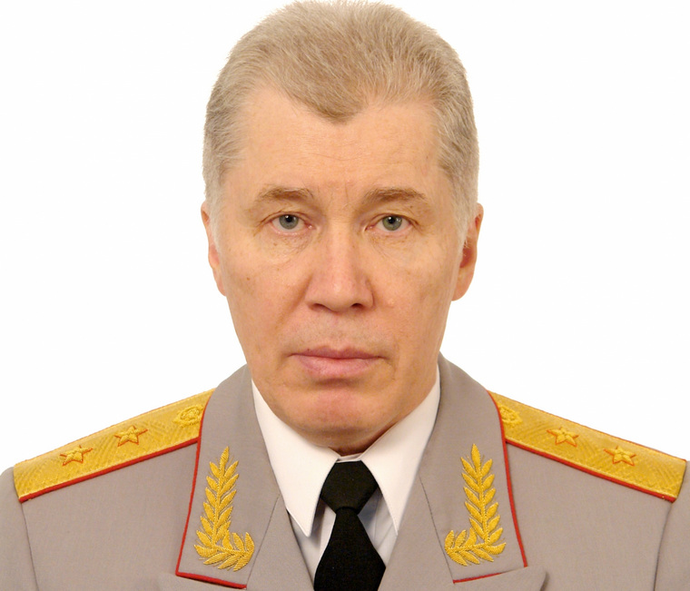 Генерал-лейтенант Гараев служит в армии 31 год