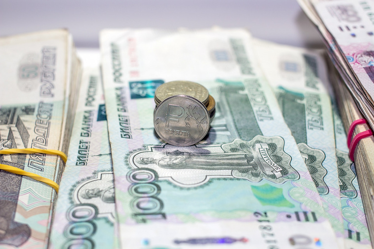 В первую очередь будут погашаться проценты и основная сумма долга