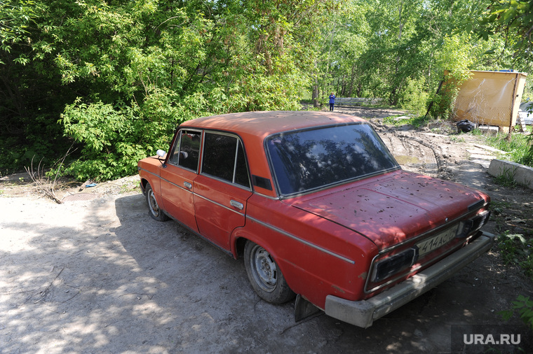 Уплотнительная застройка. Челябинск., автомобиль, ваз 2106