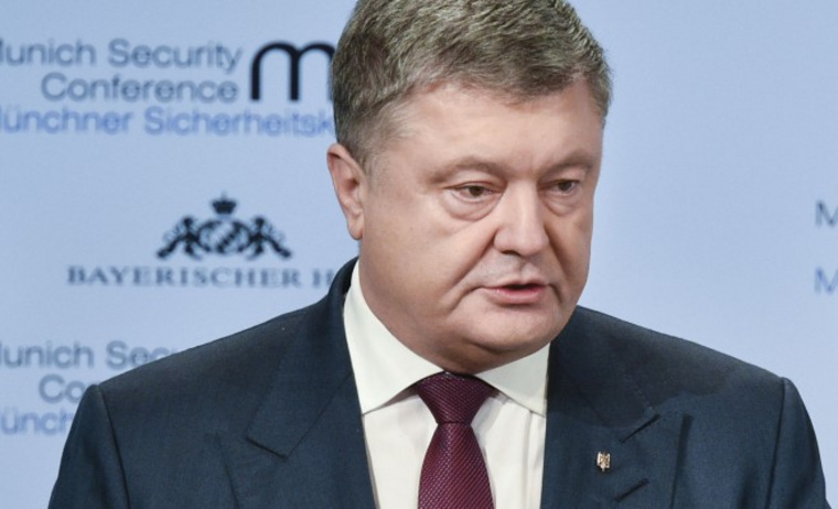 Петр Порошенко в очередной раз выступил с критикой в адрес России