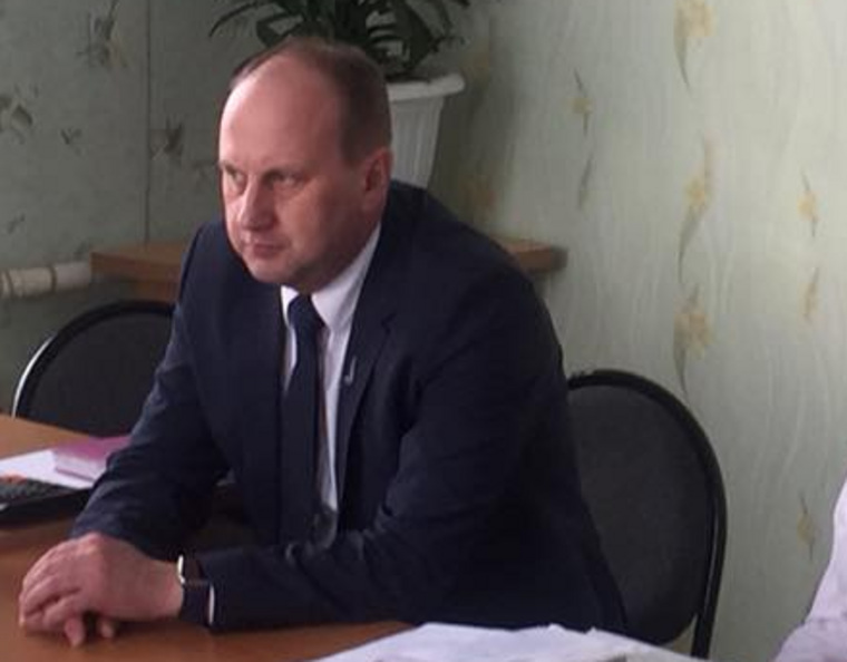 Дмитрий Омутных убежден, что власти нужно вывести на открытый диалог с возмущенными жителями