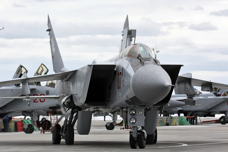 Изначально созданный в качестве перехватчика, МиГ-31 сможет поражать наземные цели