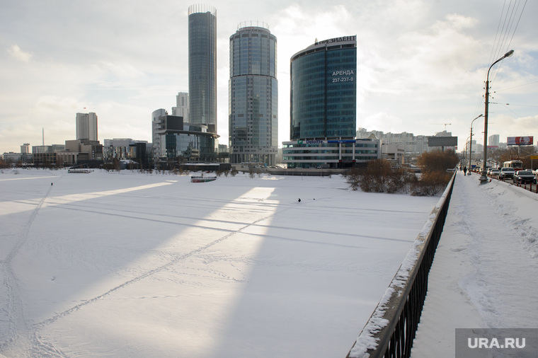 Клипарт, разное. Екатеринбург, зима, макаровский мост, екатеринбург-сити, городской пруд