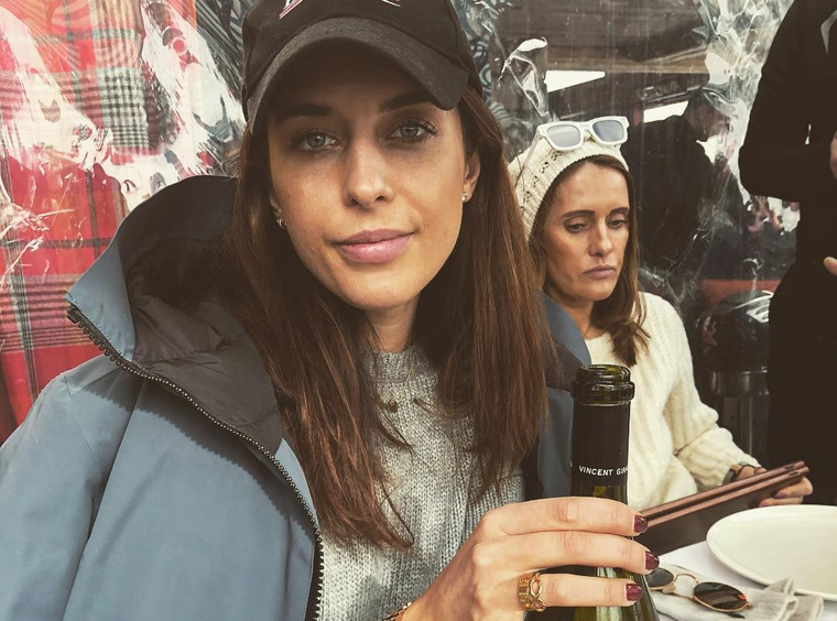 Дарья Тинькова часто публикует в соцсетях фото с бутылками самых дорогих вин