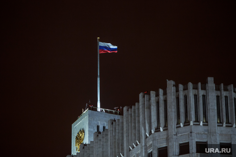 Москва, разное., белый дом, здание правительства рф, флаг россии, Дом Правительства Российской Федерации
