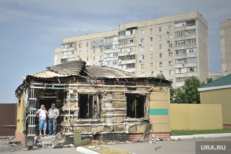 Брошенная часть в Луганске. Украина, развалины, разруха