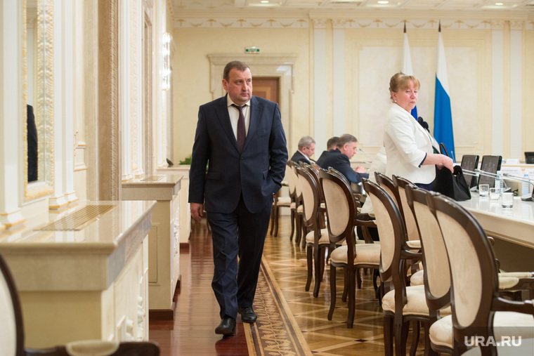 Александр Рыжков — уже практически согласованная кандидатура. На второе кресло претендентов подбирают