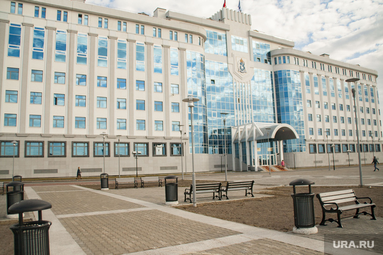 На работу на велосипеде. Салехард, правительство янао