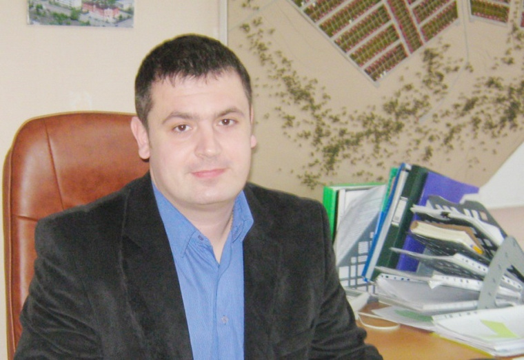 Алексей Константинов обвиняется в превышении полномочий