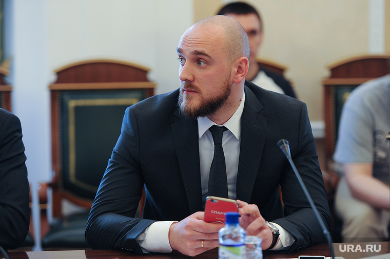 Алексей Павлюк обещает, что после платных парковок в центре Челябинска его компания переключится на областные проекты
