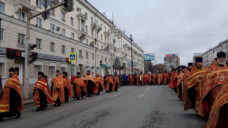 Православные прошли по «Русской Голгофе»