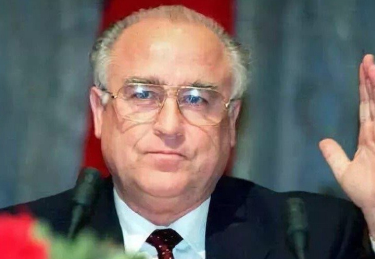Бывший глава правительства РФ Виктор Черномырдин