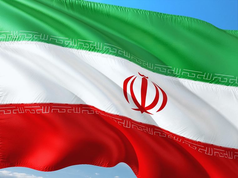 Против Ирана снова введут санкции
