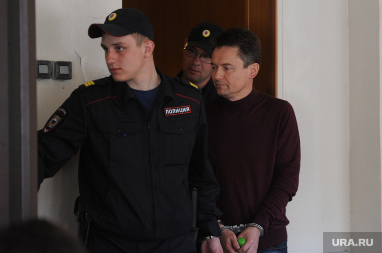 Арест экс-мэра Миасса Геннадия Васькова обвиняемого в превышении должностных полномочий. Челябинск
