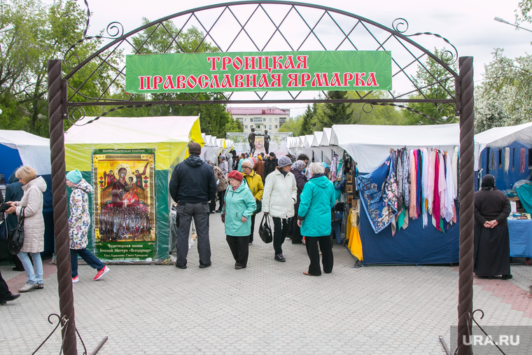 Продажа алкоголя на православной ярмарке. Курган