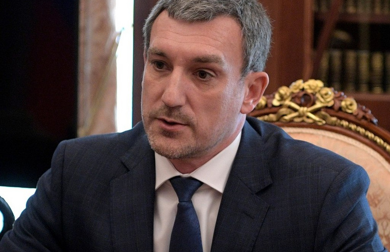 Василий Орлов объяснил, почему выдвинул Ивана Абрамова в Совет Федерации