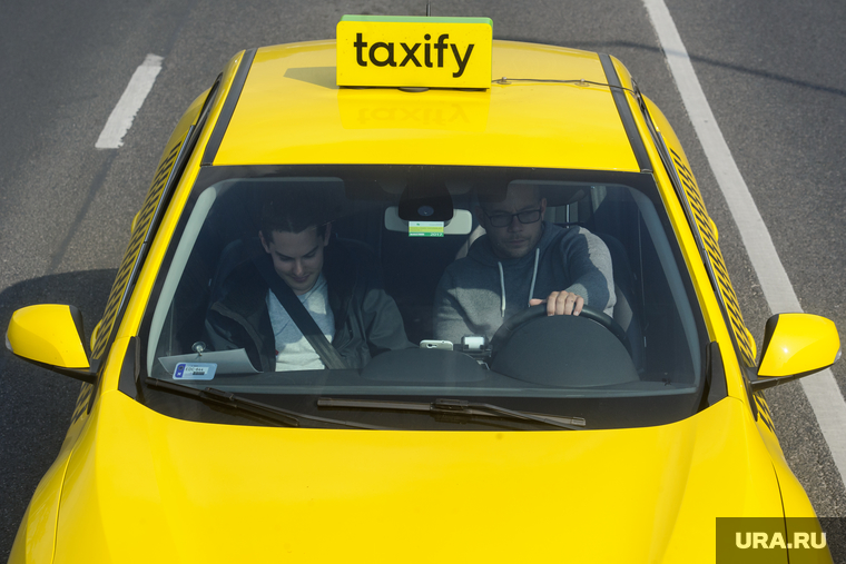 Виды Будапешта. Венгрия, такси, taxify, taxi