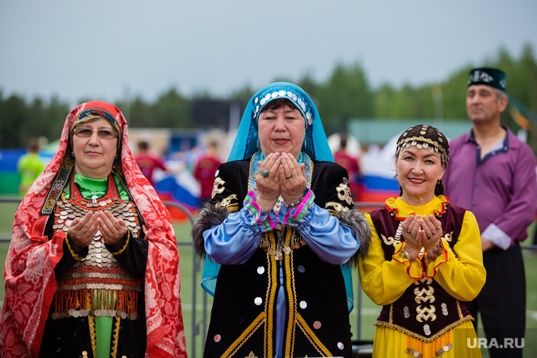 Сабантуй - национальный праздник башки и татар. Сургут, ислам, татары, сабантуй, молитва, башкиры
