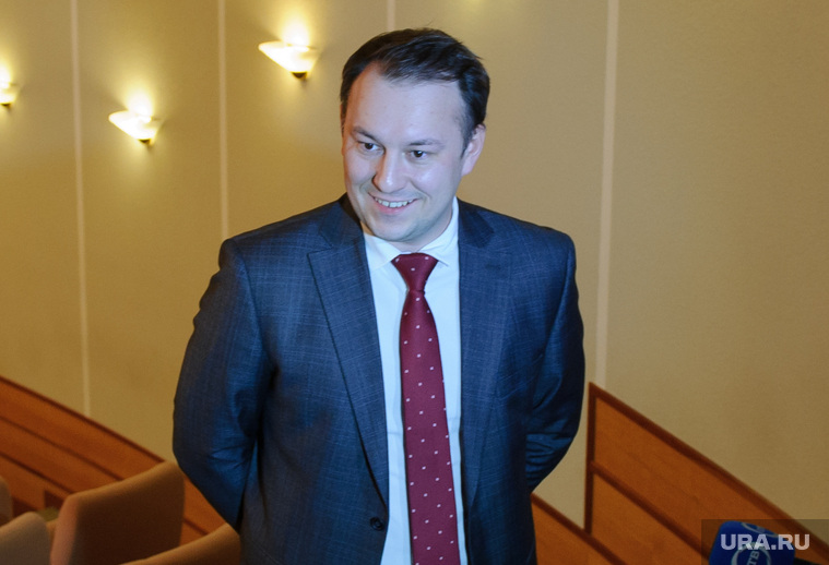 По неподтвержденным данным, Породнов планирует уйти из чиновников