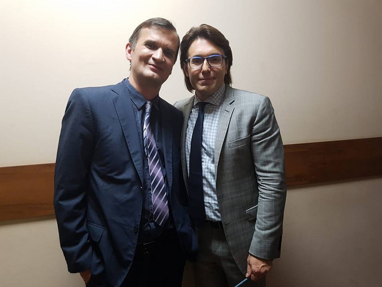 Журналист «URA.RU» Константин Джултаев и Андрей Малахов
