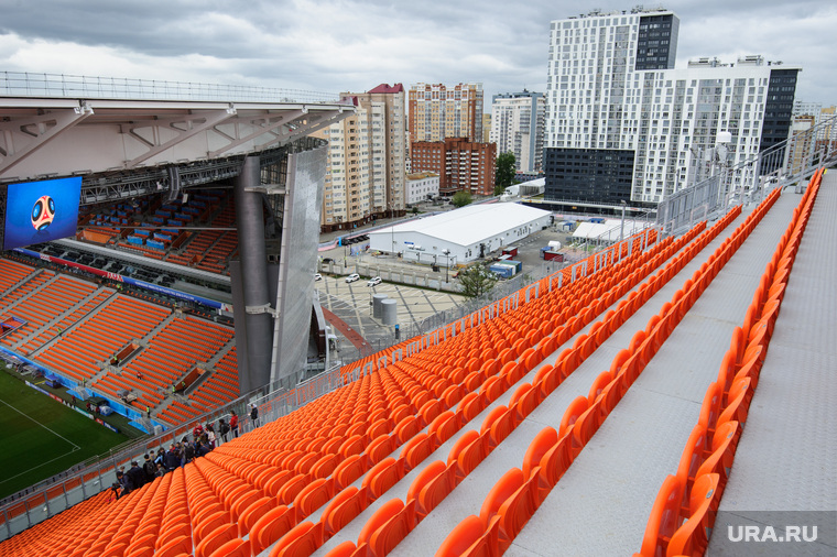 Центральный стадион Екатеринбурга, трибуна, жк крыловъ, центральный стадион екатеринбург