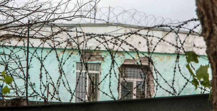 Колония №1 в Ярославле стала известной на всю страну после опубликованной видеозаписи истязаний осужденного