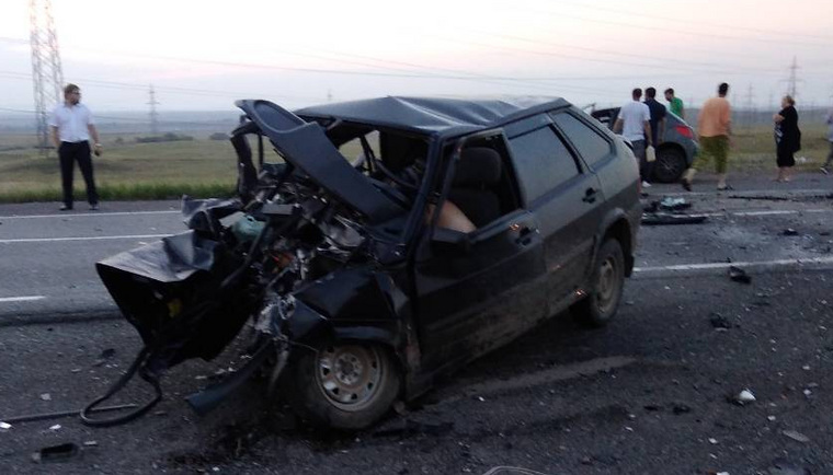 В страшной аварии погибли три человека