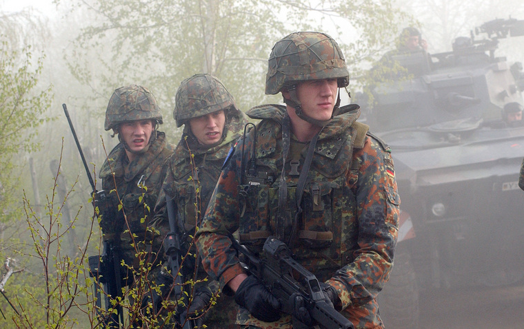 Германия задумалась над усилением своей армии