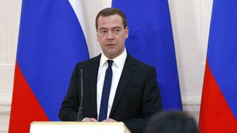 Пенсионная реформа необходима, уверен Медведев