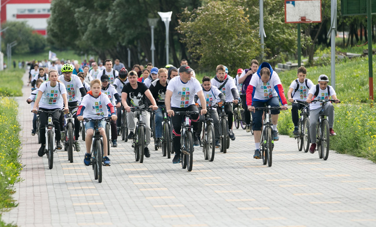 В велопробеге по Первоуральску приняли участие около 100 человек
