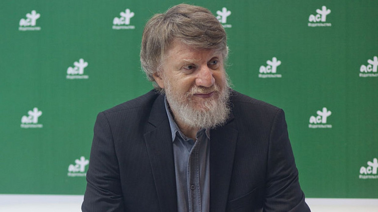 Владимиру Шарову было 66 лет